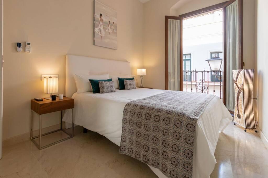Lumbreras Deluxe Suite By Valcambre Siviglia Esterno foto