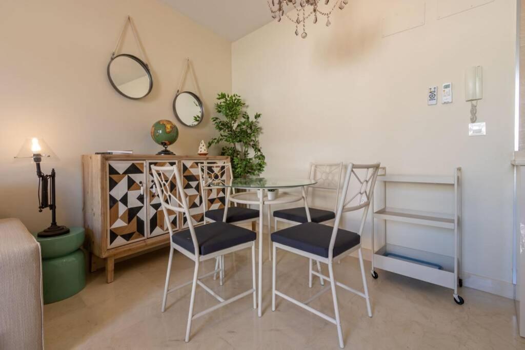 Lumbreras Deluxe Suite By Valcambre Siviglia Esterno foto