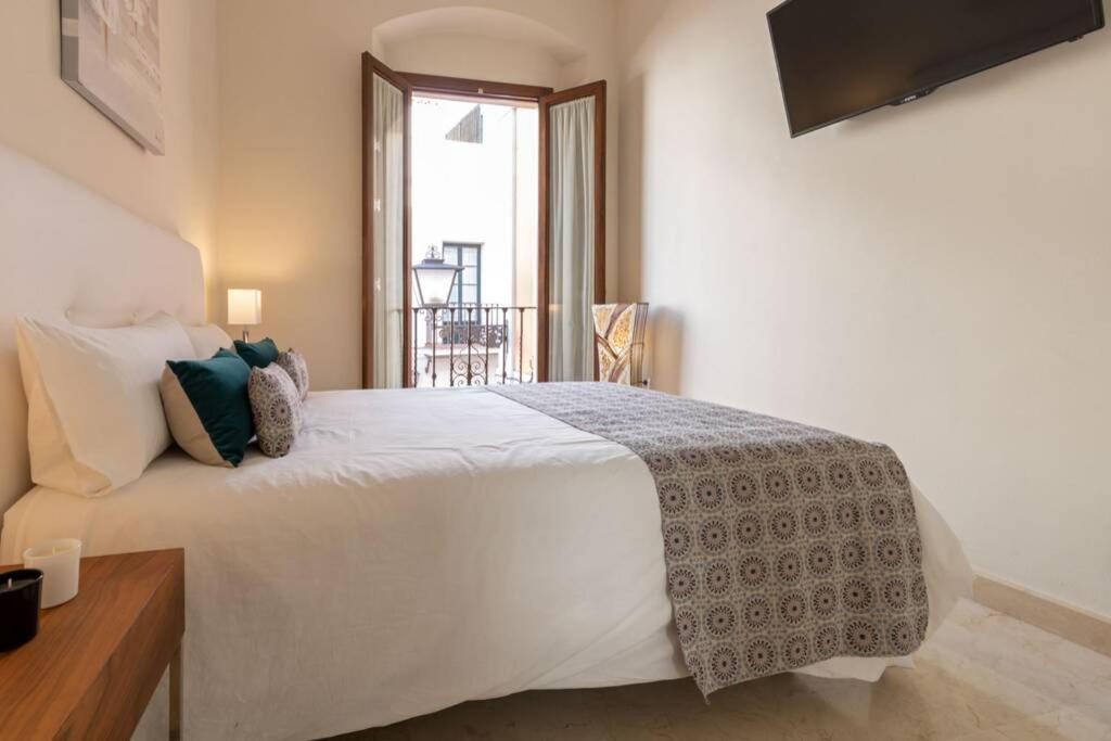 Lumbreras Deluxe Suite By Valcambre Siviglia Esterno foto